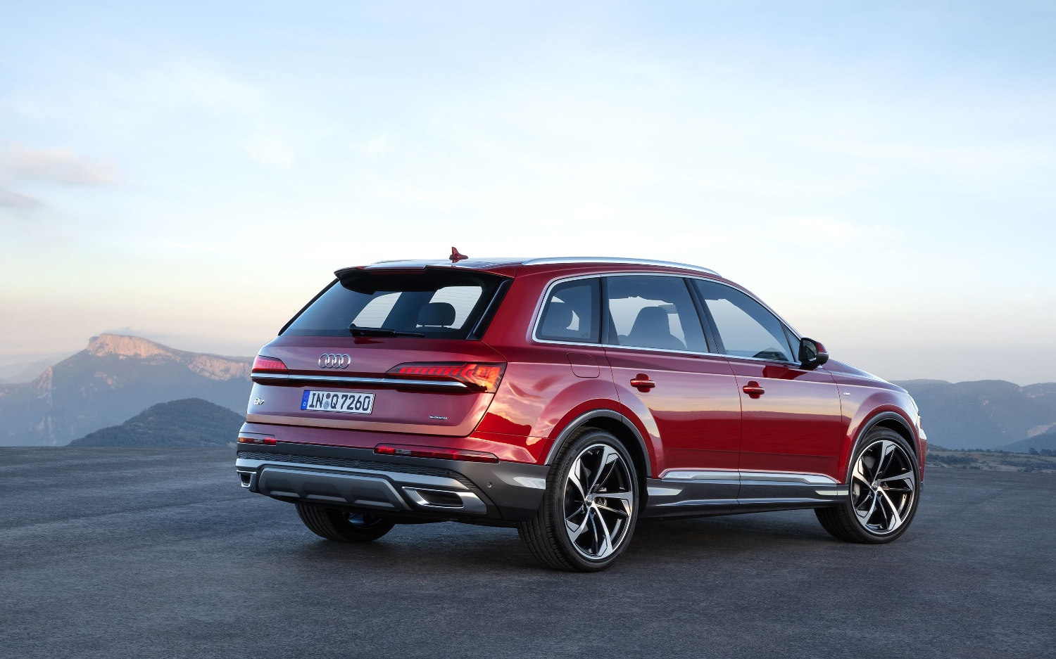 audi-q7-2020-vs-2021